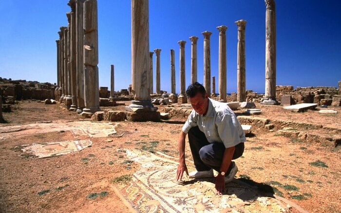 Snippet from Sahara with Michael Palin