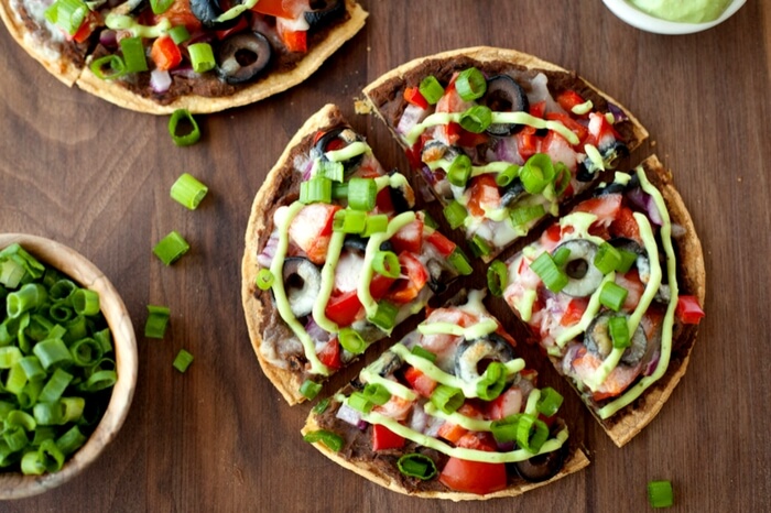A vegan pizza at a food joint in Mexico