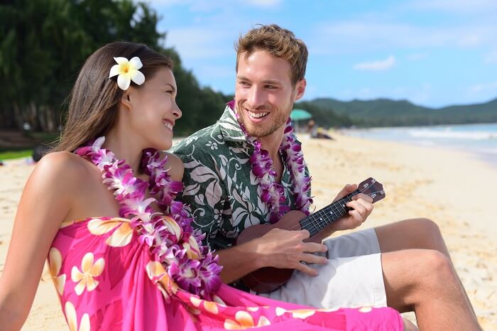 Here’s What To Expect From A Honeymoon In Hawaii