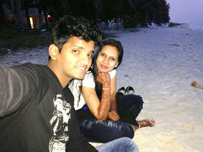 Couple sightseeing in Maldives