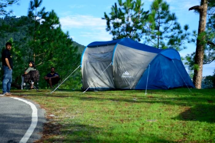Travelers by the campsite during their Camping in Lansdowne