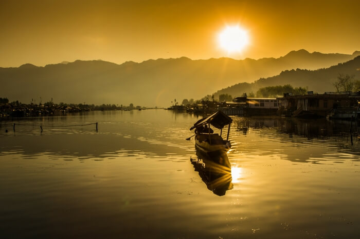 Sunset view of Dal Lake in kashmir