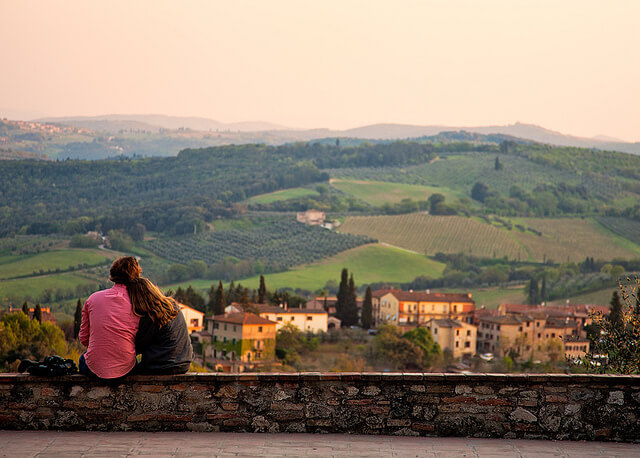 Honeymoon couple in Tuscany