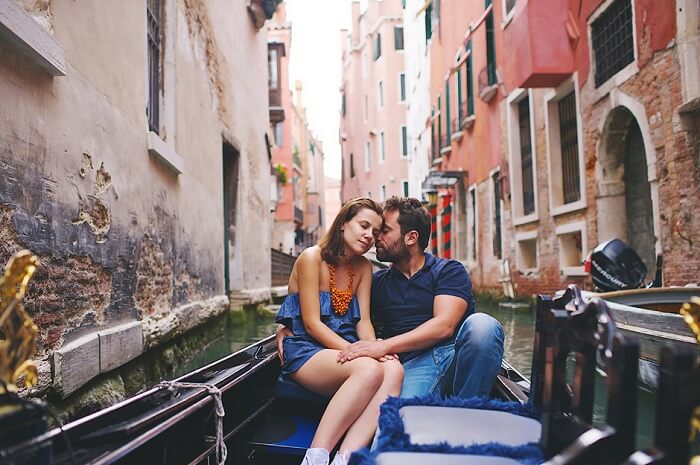 Honeymoon couple in venice