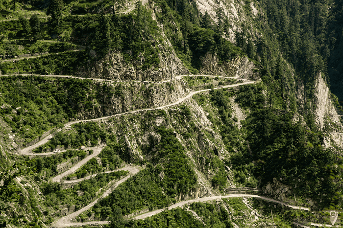 how to reach Malana by road