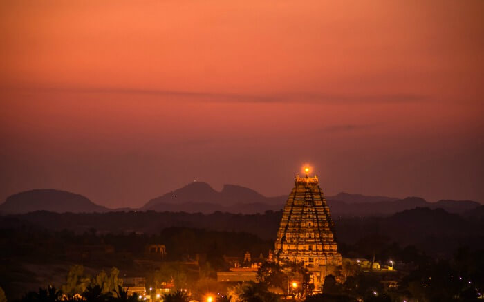 Sunset around Virupaksha Temple in Hampi