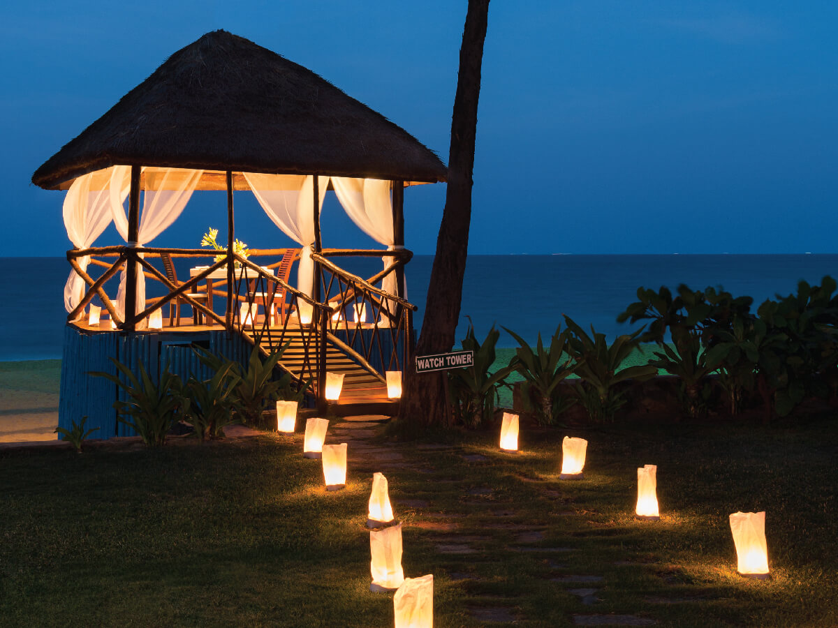 romantic dinner in a shack style restaurant by Vivanta Taj