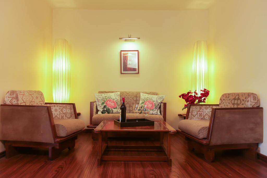 living room with fancy lights in Hotel Polo Towers