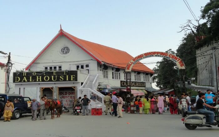 Entry point for Dalhousie Mall Road