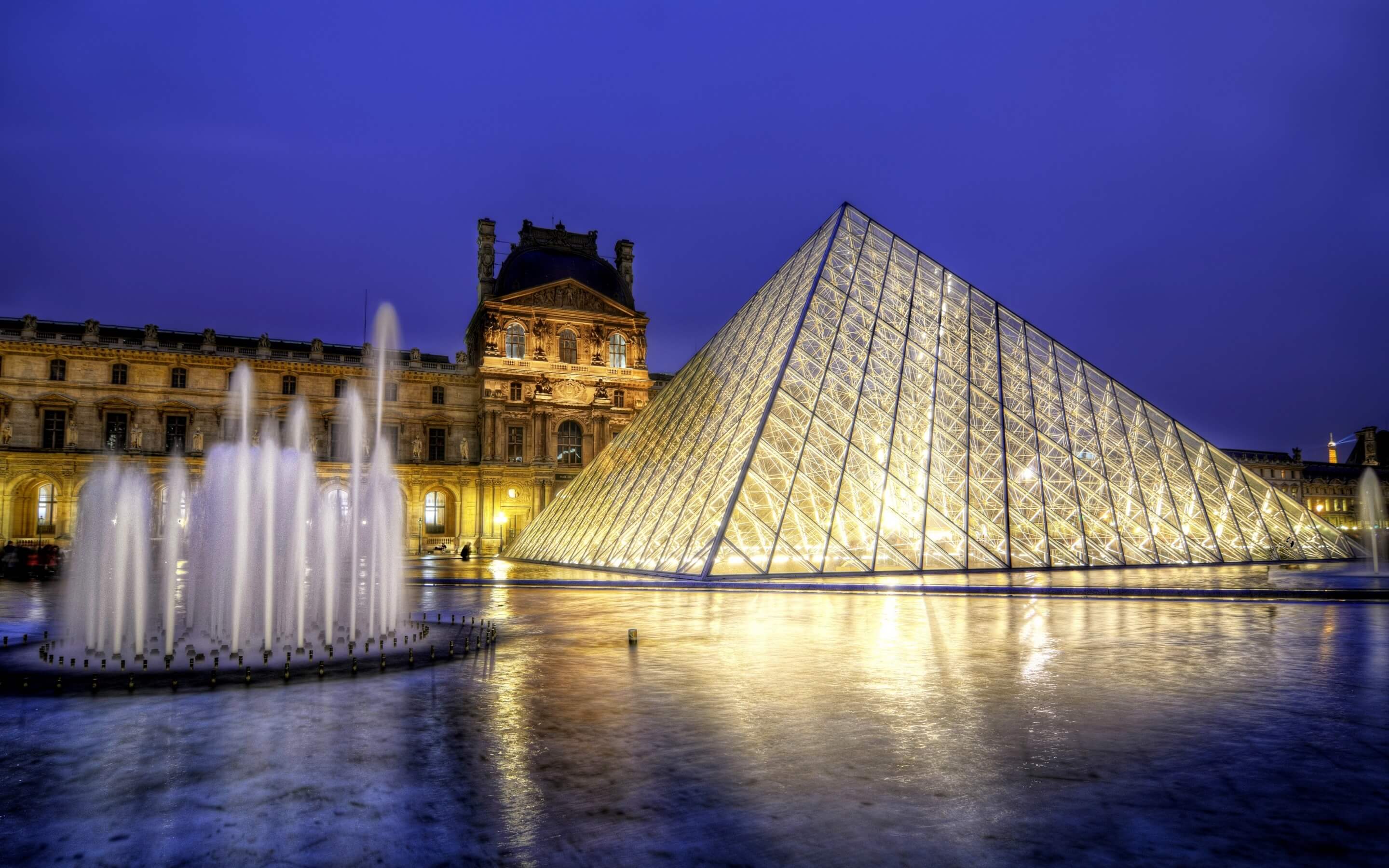 10 Romantic  Places In Paris  For Couples On A Honeymoon