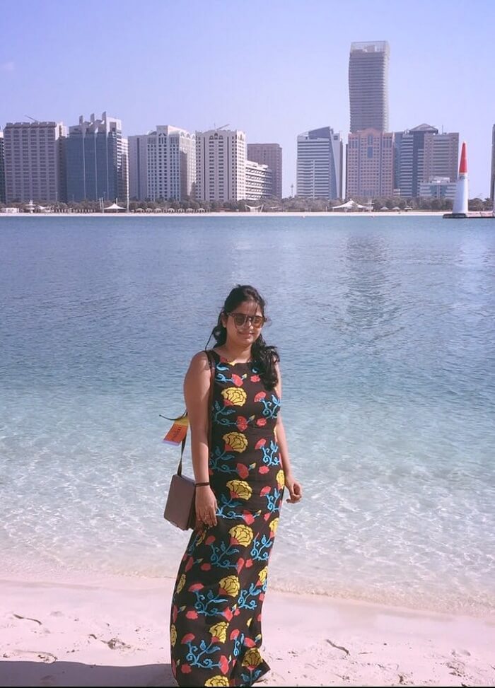yas island in abu dhabi