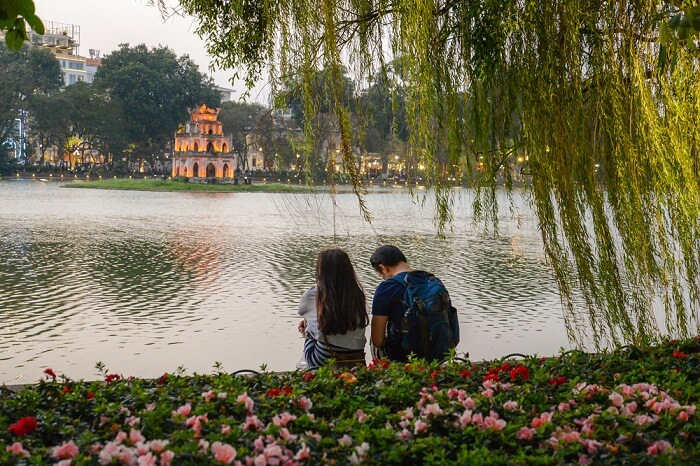 10 Most Romantic Things To Do In Hanoi: What's Your Pick?