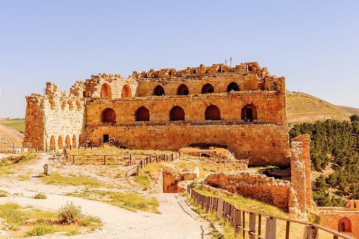 The cruisader castle of Al Karak that is covered in most Jordan tours