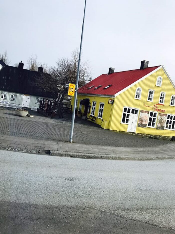 sightseeing in Iceland
