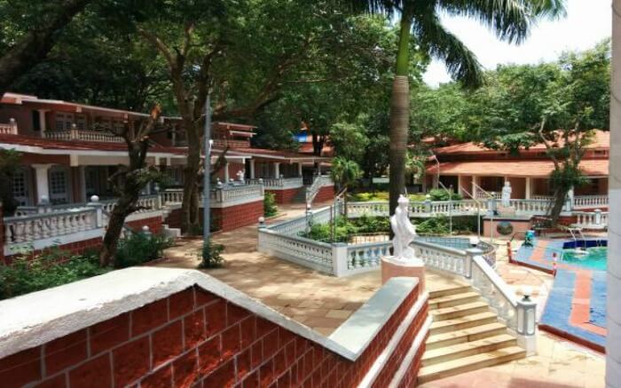 A view of The Byke Heritage hotel in Matheran