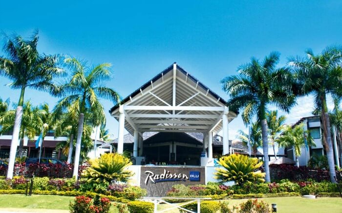 Entrance of Radisson Blu hotel in Fiji