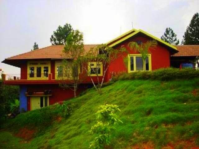 a homestay painted red