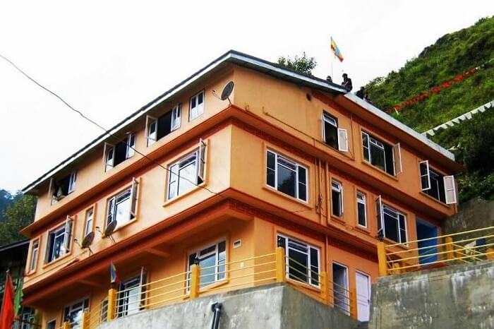 hotels in Lachung