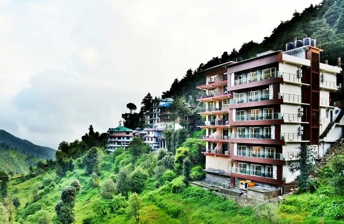 luxury hotels in Mcleodganj