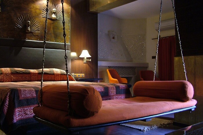 Ajit Bhawan room