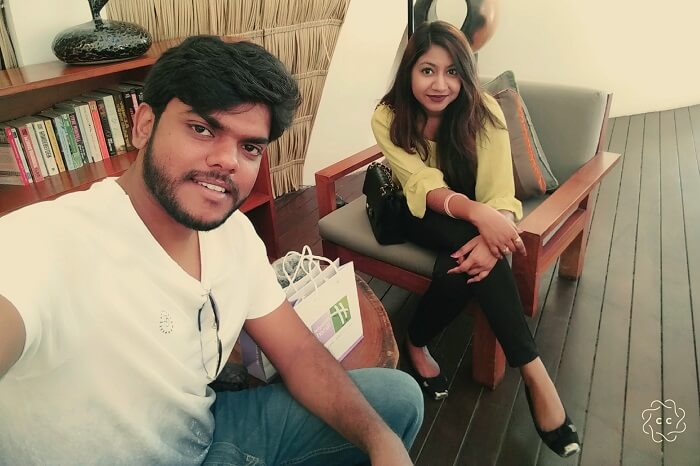 ambuj rashmi enjoying last day of maldives honeymoon trip