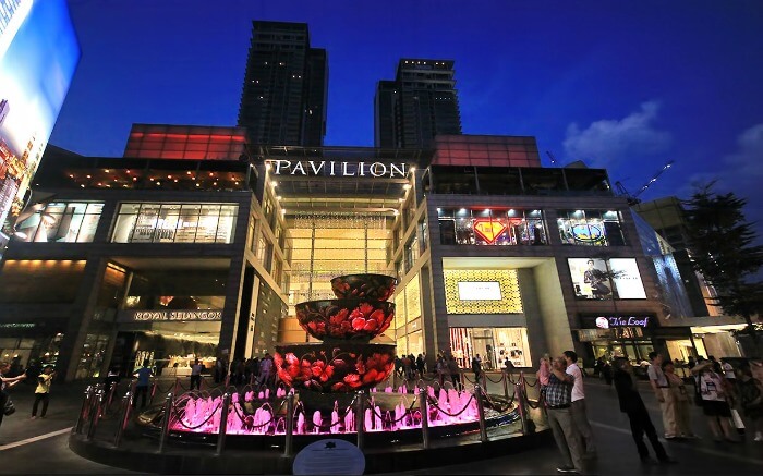 Shopping In Malaysia: Street Stores To Lavish Malls