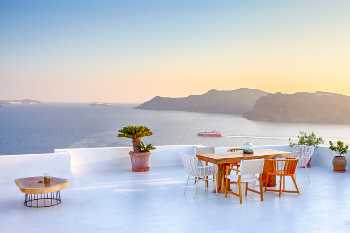 Most Romantic Places In Santorini