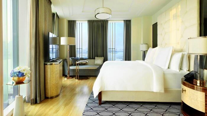 Four Seasons Hotel Abu Dhabi at Al Maryah Island