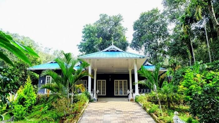 budget villas in Kerala