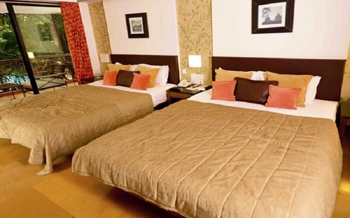 A room in Outpost Resort in Alibaug