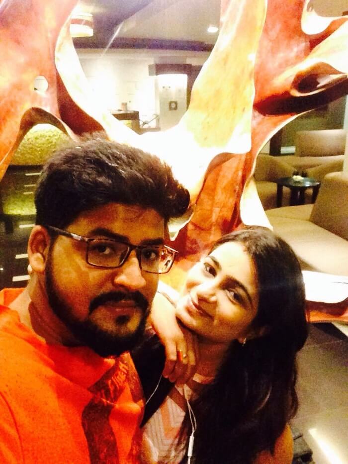 nirav and wife exploring bali by self
