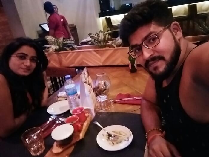 nirav & wife dining after watersports in bali