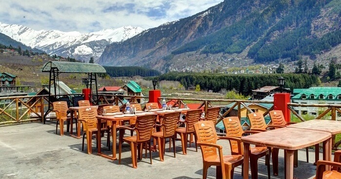 15 Best Restaurants In Manali For Foodies And Nature Lovers