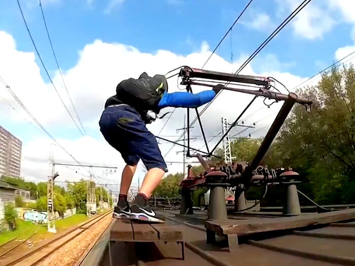 train surfing adventure sport