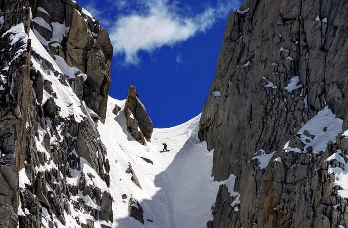 Skiing at Tioga Pass