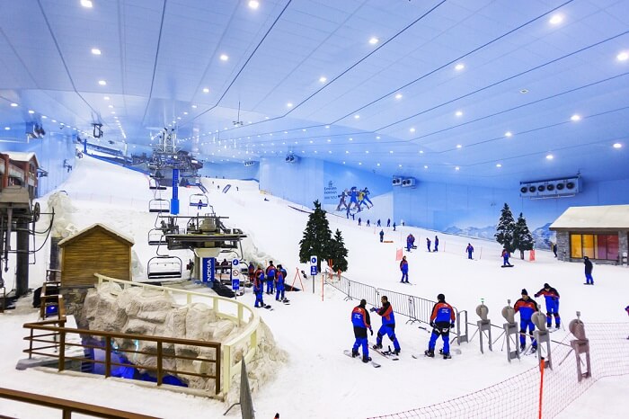 Skiing at Ski Dubai