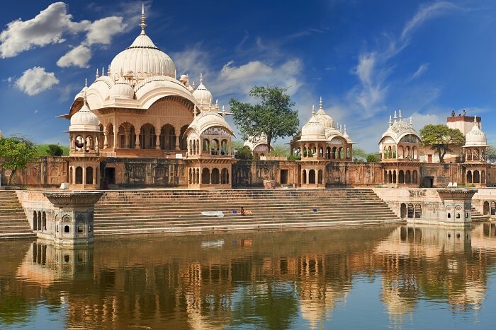 places to visit near mathura