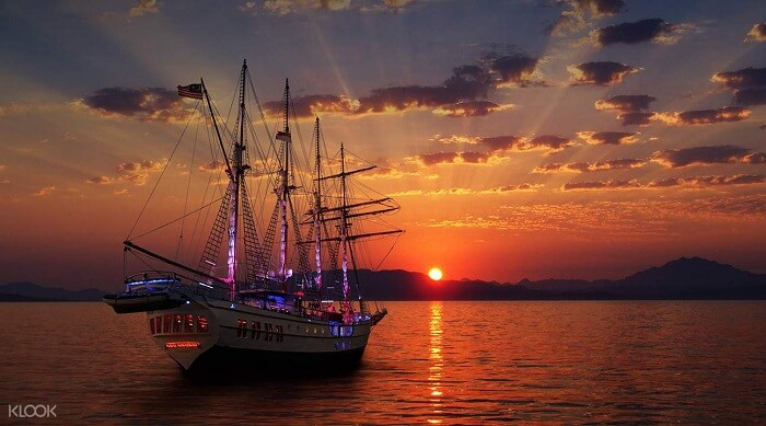 Sunset cruise singapore