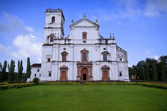 Se Cathedral, one of the best churches in goa