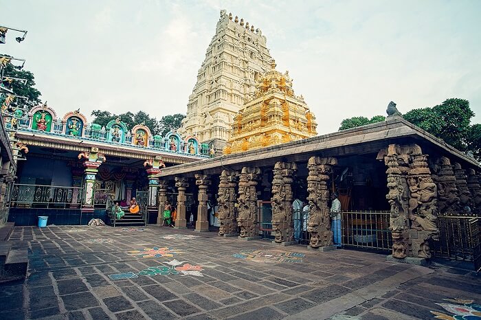 visit Sri Mallikarjuna Temple in dandeli