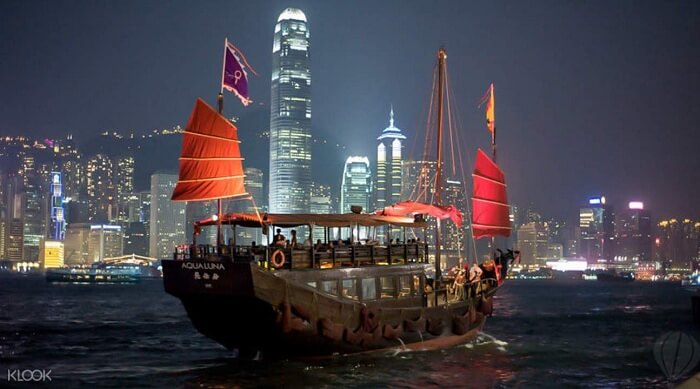 Cruise Hong Kong