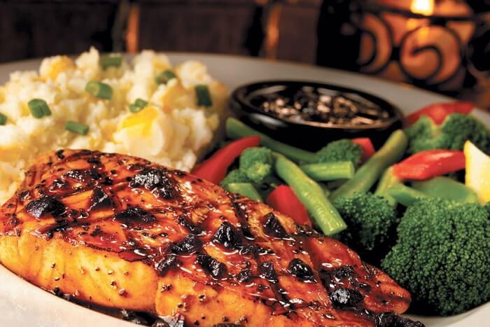 dine at TGI Fridays in hyderabad
