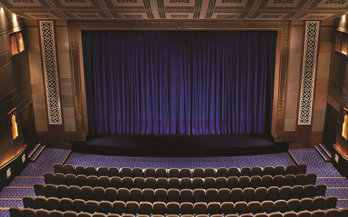 watch opera at The Madinat Theatre
