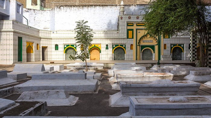 Hijron Ka Khanqah