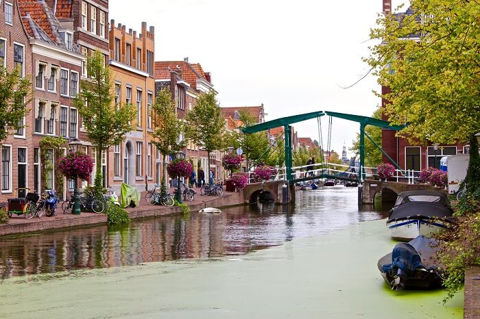 visit Leiden