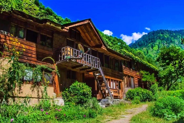 tirthan valley resorts and hotels cover