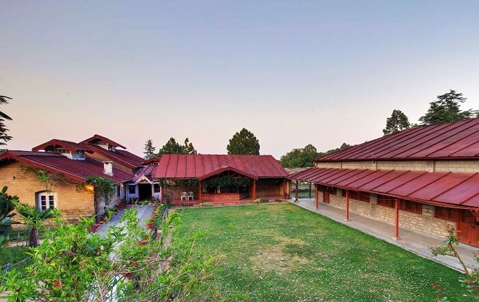 Ranikhet Club Hotel