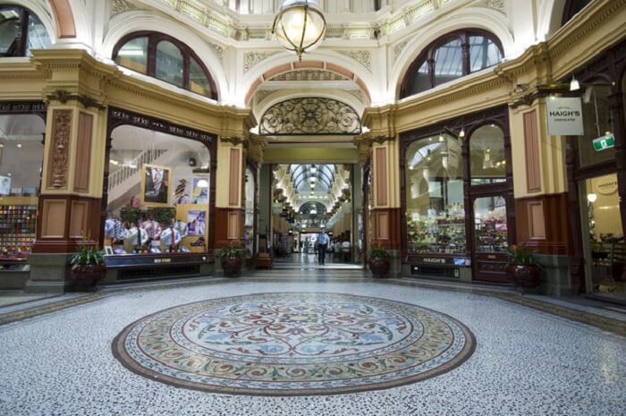 Block Arcade Shopping