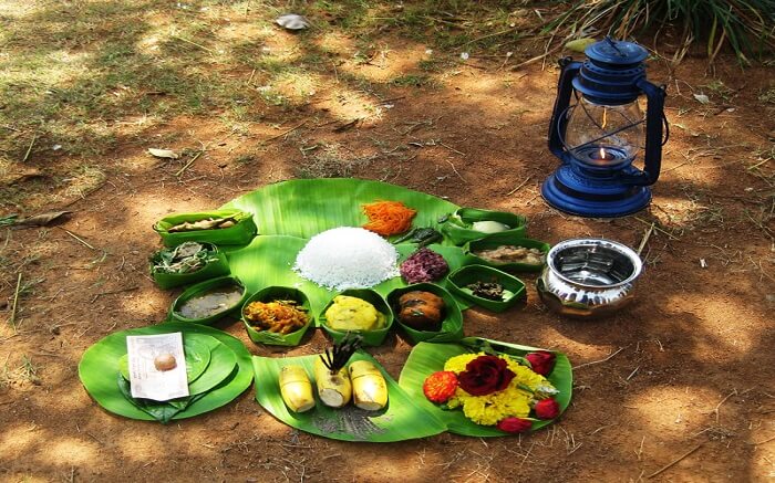 Manipuri food kept on banana leaves