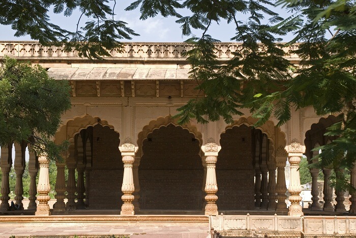 Deeg Palace architecture
